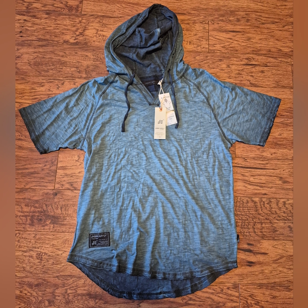 Nwt Mens Dream Supply T Shirt Size Large